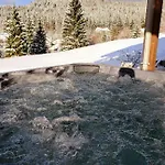 シャレー Le Perrus クソンリュプト・ロンジュメール