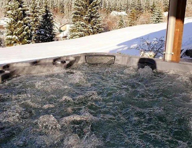 木屋 Le Perrus 克松吕-隆日梅