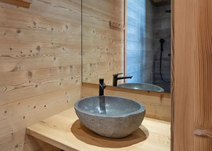 木屋 Le Perrus 克松吕-隆日梅